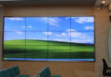 香格里拉液晶拼接屏的另类用法。